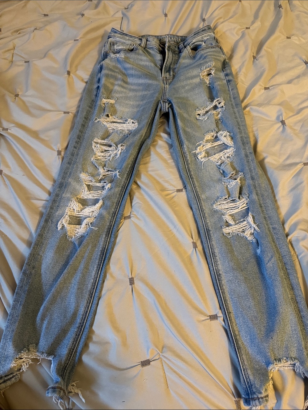 American Eagle Outfitters Light Blue Ripped Straight Leg Jeans